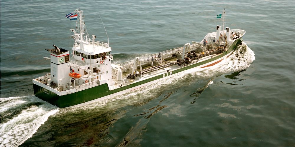 荷蘭造船廠安裝高質(zhì)量空氣除霧器，保護(hù)船舶機(jī)艙管道絕對(duì)干燥